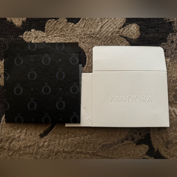 Pandora Essence FREEDOM Charm - Retired - Picture 3 of 3